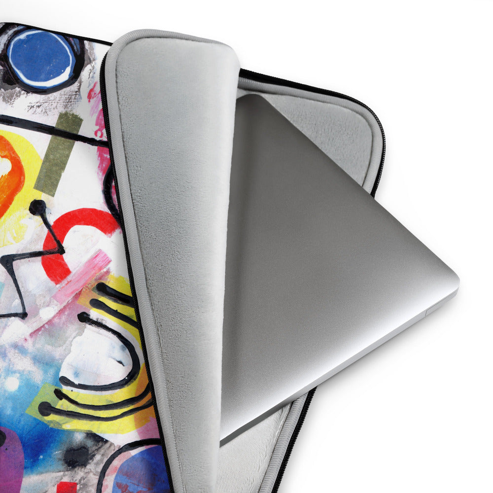 Soft furry lining in gray color of graphic laptop case with rainbow-inspired multicolor print in Eureka, 15 inch size.
